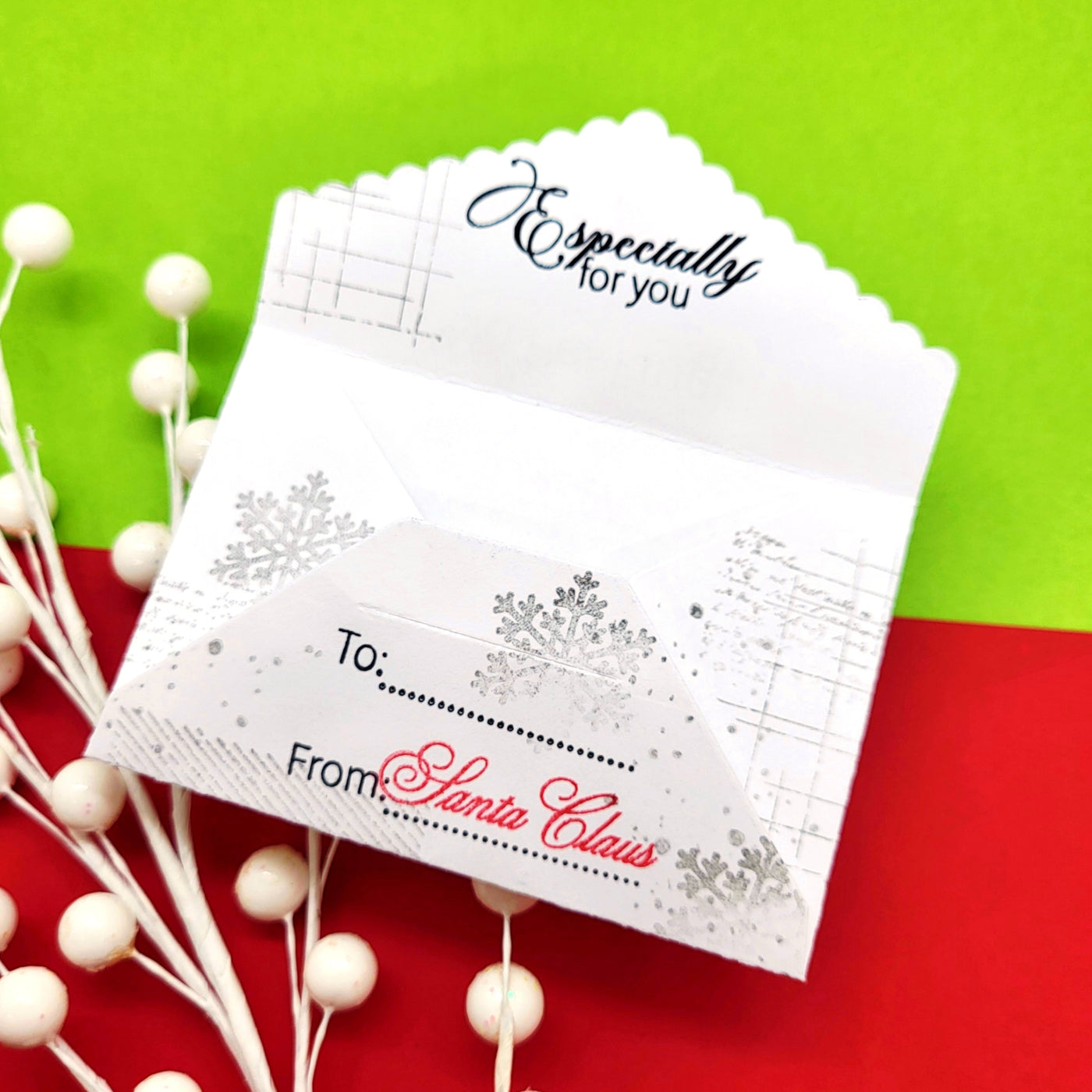 Gift Card Scallop Envelope Die