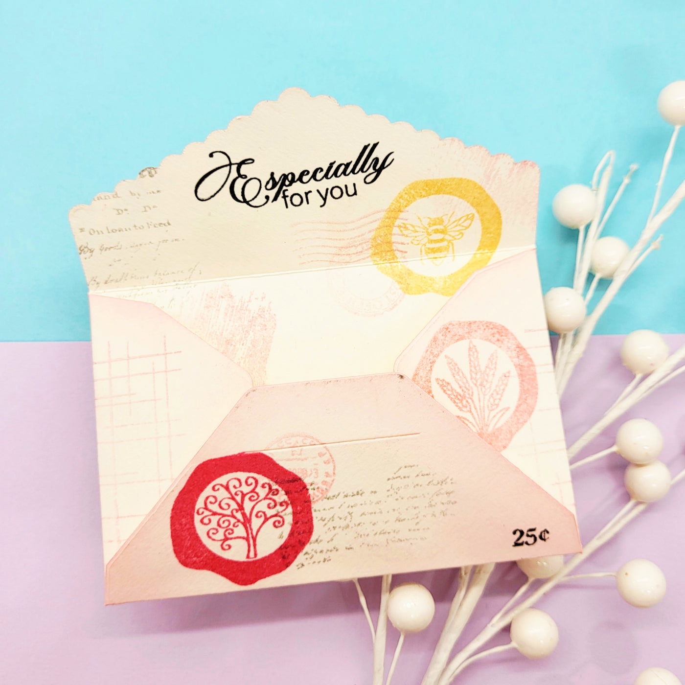 Gift Card Scallop Envelope Die